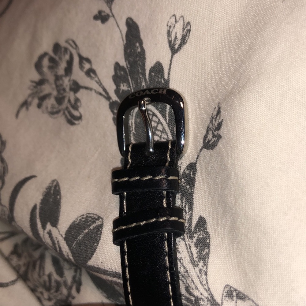 Coach watch - Picture 3 of 5